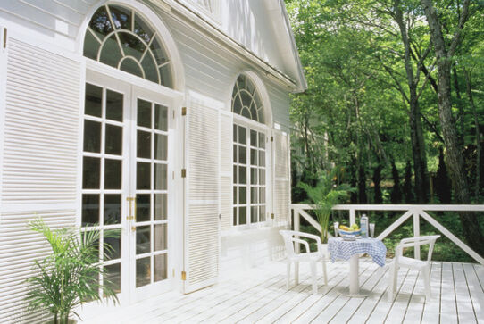 Holz-Deckfarbe Ambiente